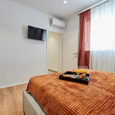 Blue Fantasy * Каштела