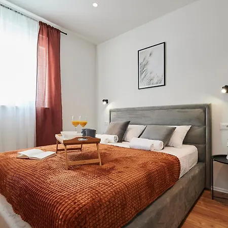 Вилла Blue Fantasy Каштела