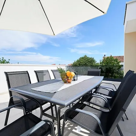 Villa Royal Blue House
